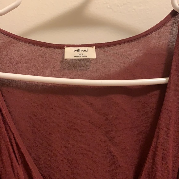 Stunning Wilfred dress in burgundy - Picture 2 of 5